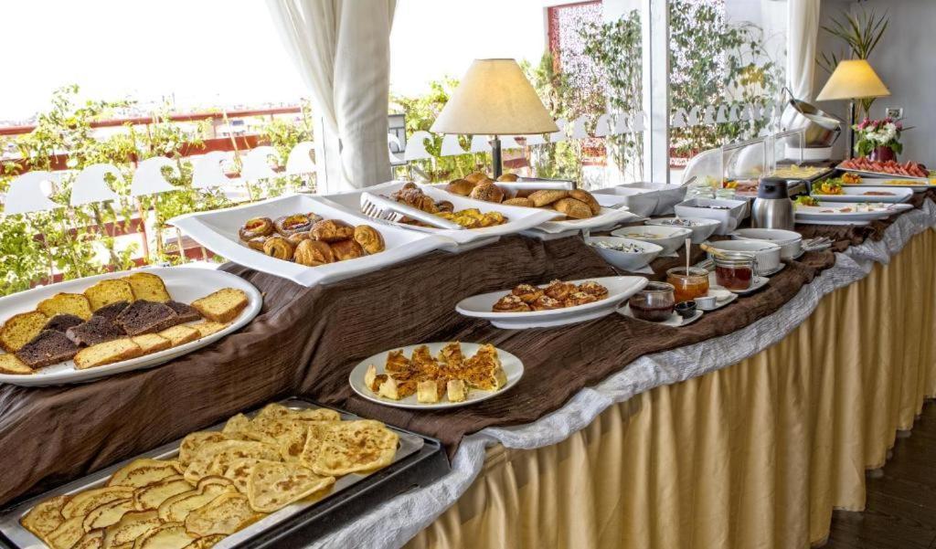 La Renaissance Hotel Marrakech Marrákes Kültér fotó